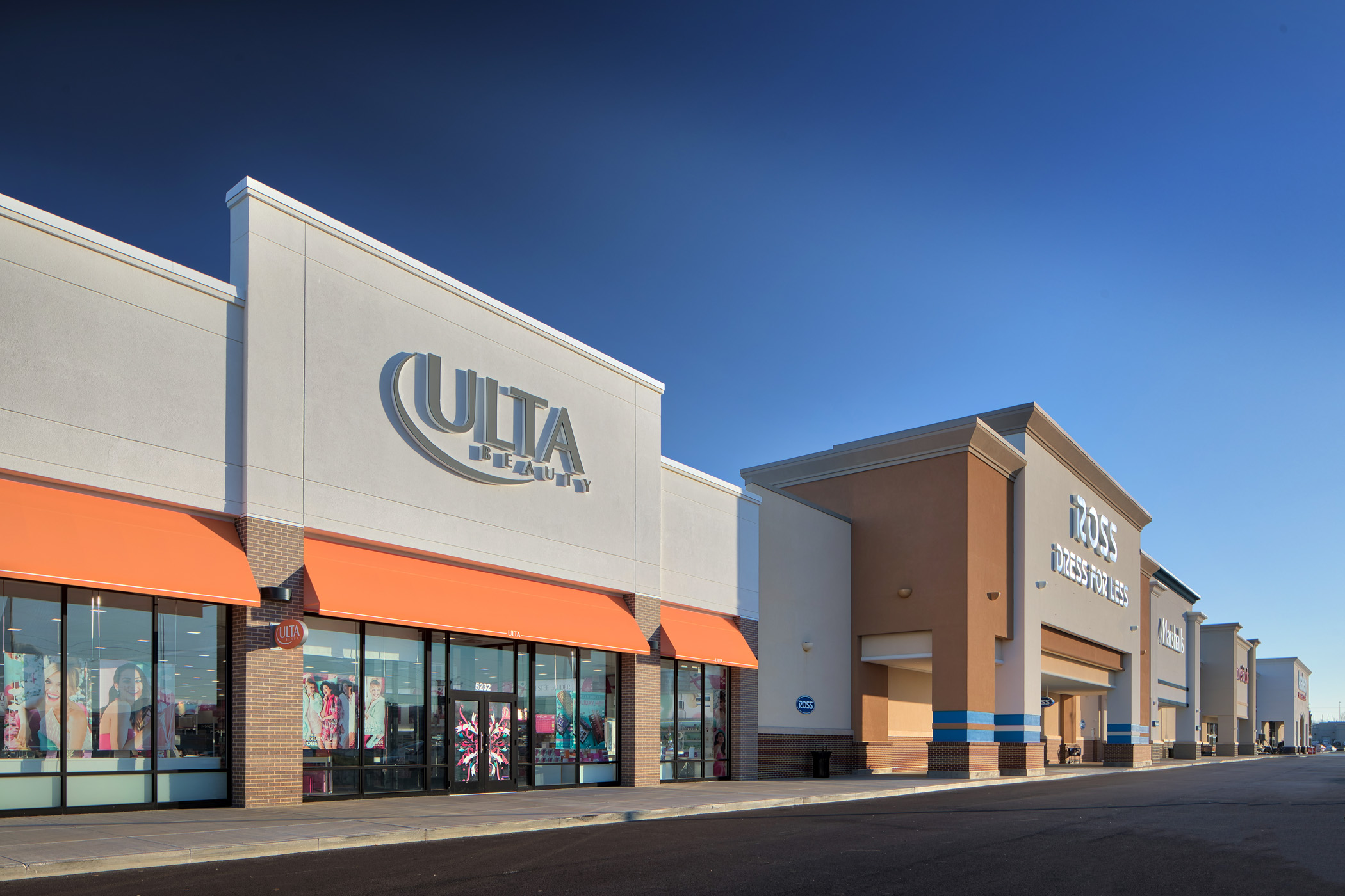 Knoebel Construction Completes The Shoppes at Mid Rivers – Knoebel Construction